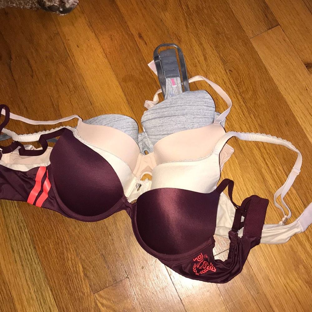 Victoria’s Secret/Pink bras